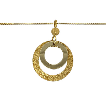 Add a touch of modern elegance and movement to your jewellery collection with this pre-owned 9ct yellow gold sparkle double circle drop pendant necklace—an eye-catching and versatile piece perfect for any occasion.

Design: This necklace features a stylish double circle drop pendant measuring approximately 3.1cm in length including the bail, with interlinked rings that create a graceful and fluid look enhanced by a sparkle finish.