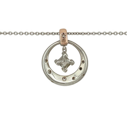 Add celestial-inspired elegance to your jewellery collection with this pre-owned 925 silver and 9ct rose gold Stars of Llyn Peninsula pendant necklace, featuring sparkling white topaz and graceful movement—perfect for everyday wear or special occasions.

Design: The pendant is composed of a round white topaz design, with a square white topaz stone suspended at the centre, creating a layered and eye-catching look with subtle movement.