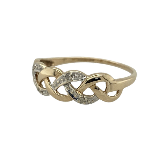 Add contemporary elegance to your jewellery collection with this pre-owned 9ct yellow and white gold diamond set open weave band ring, featuring a delicate design with subtle sparkle—perfect for everyday wear or stacking.

Design: The ring showcases an open weave pattern across the front, with diamond accents adding a touch of brilliance within the flowing design.
Material: Made from 9ct yellow and white gold, the contrasting tones enhance the intricate weave while highlighting the sparkle of the diamonds.