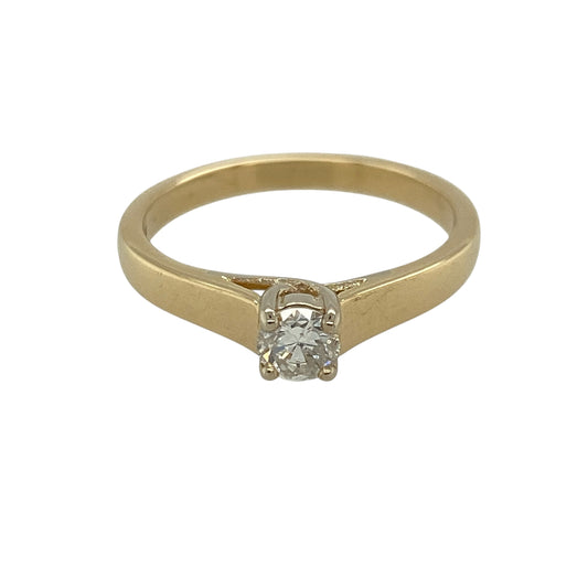 18ct Gold & Diamond Set Solitaire Ring