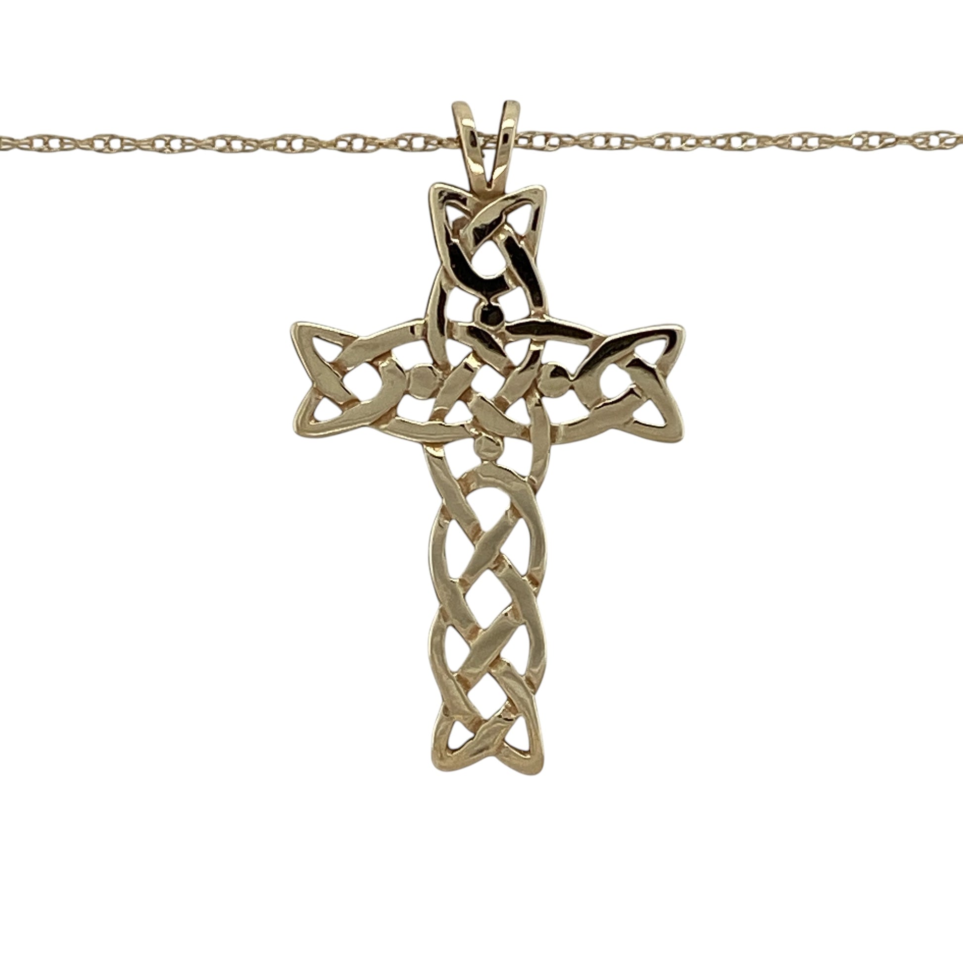 Add heritage-inspired style to your jewellery collection with this pre-owned 9ct yellow gold Celtic cross pendant necklace, featuring a timeless design with intricate detail—perfect for everyday wear or meaningful gifting.

Design: The pendant is styled as a traditional Celtic cross, with interwoven detailing that symbolises eternity and connection, creating a distinctive and eye-catching look.