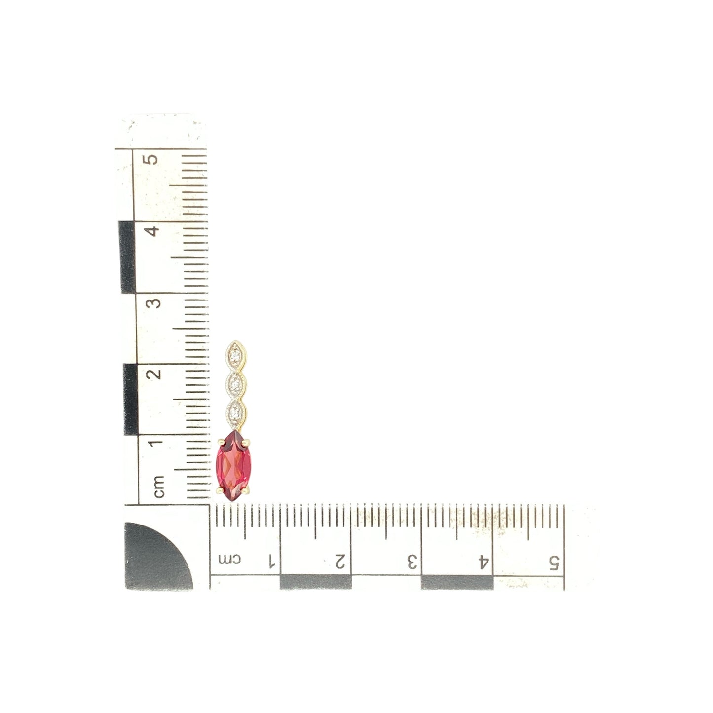 9ct Gold Garnet Set Pendant