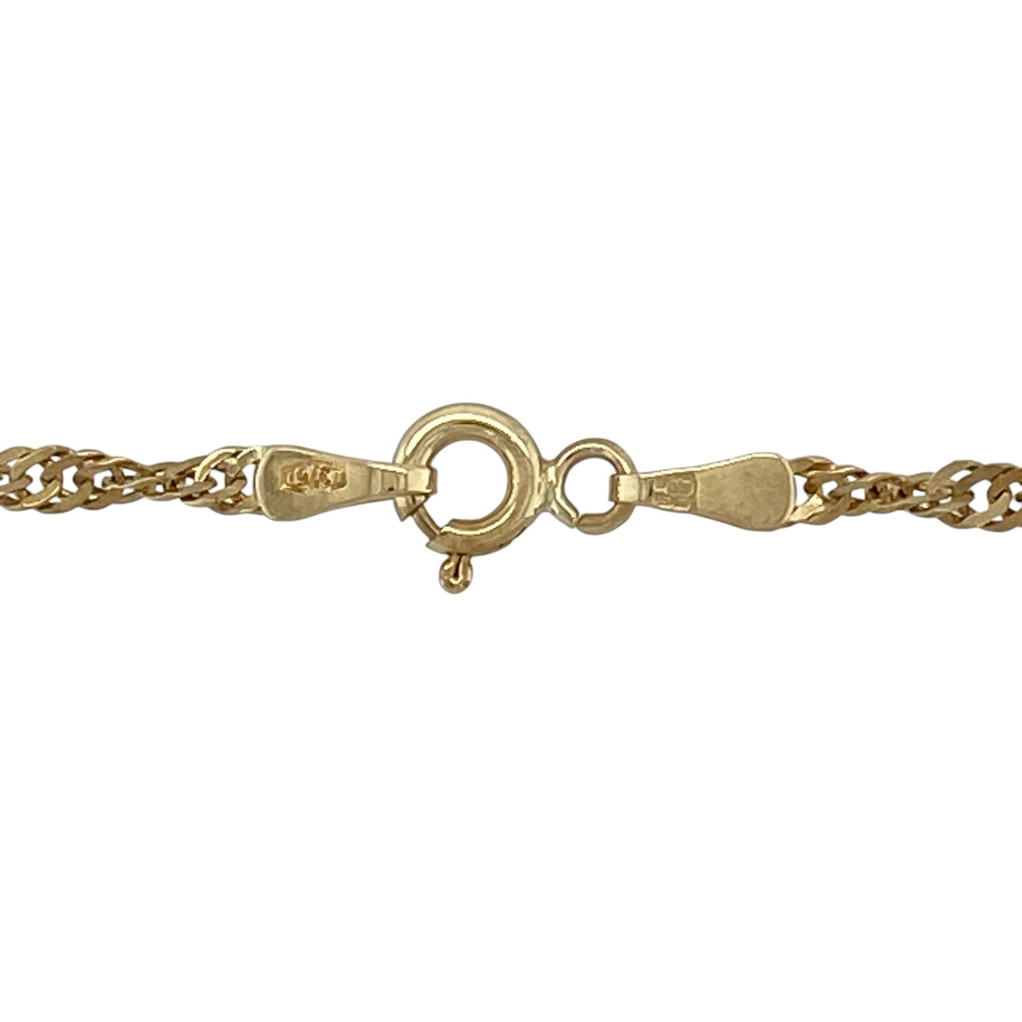 Add elegant shimmer to your jewellery collection with this pre-owned 9ct yellow gold Singapore chain, featuring a distinctive twisted design—perfect for everyday wear or pairing with a pendant.

Design: The chain features a classic Singapore link pattern, with fine twisted strands that create a fluid, light-catching effect.
Material: Made from 9ct yellow gold, the polished finish enhances the warm tone of the metal while highlighting the intricate twist.
