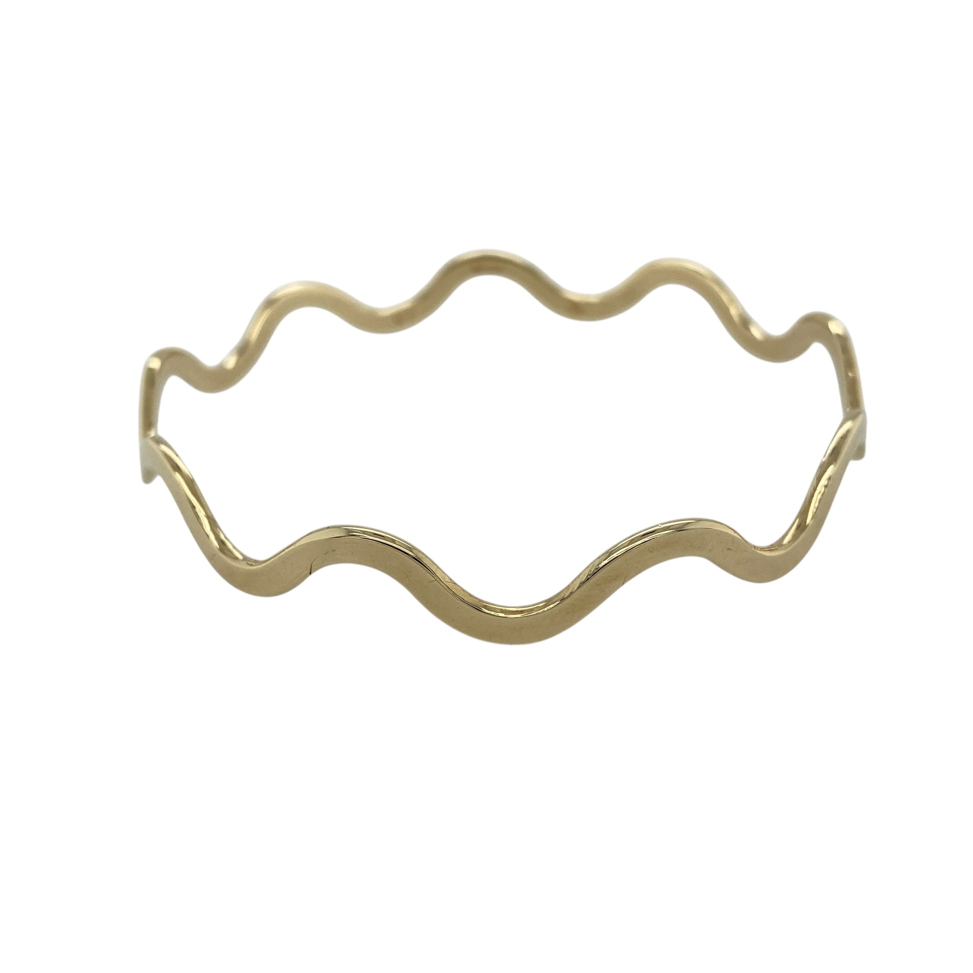 9ct Gold Wavey Bangle