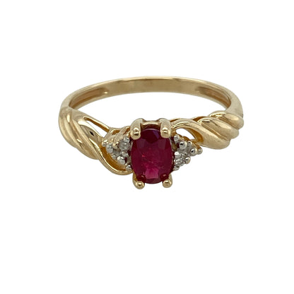 9ct Gold Diamond & Ruby Set Ring