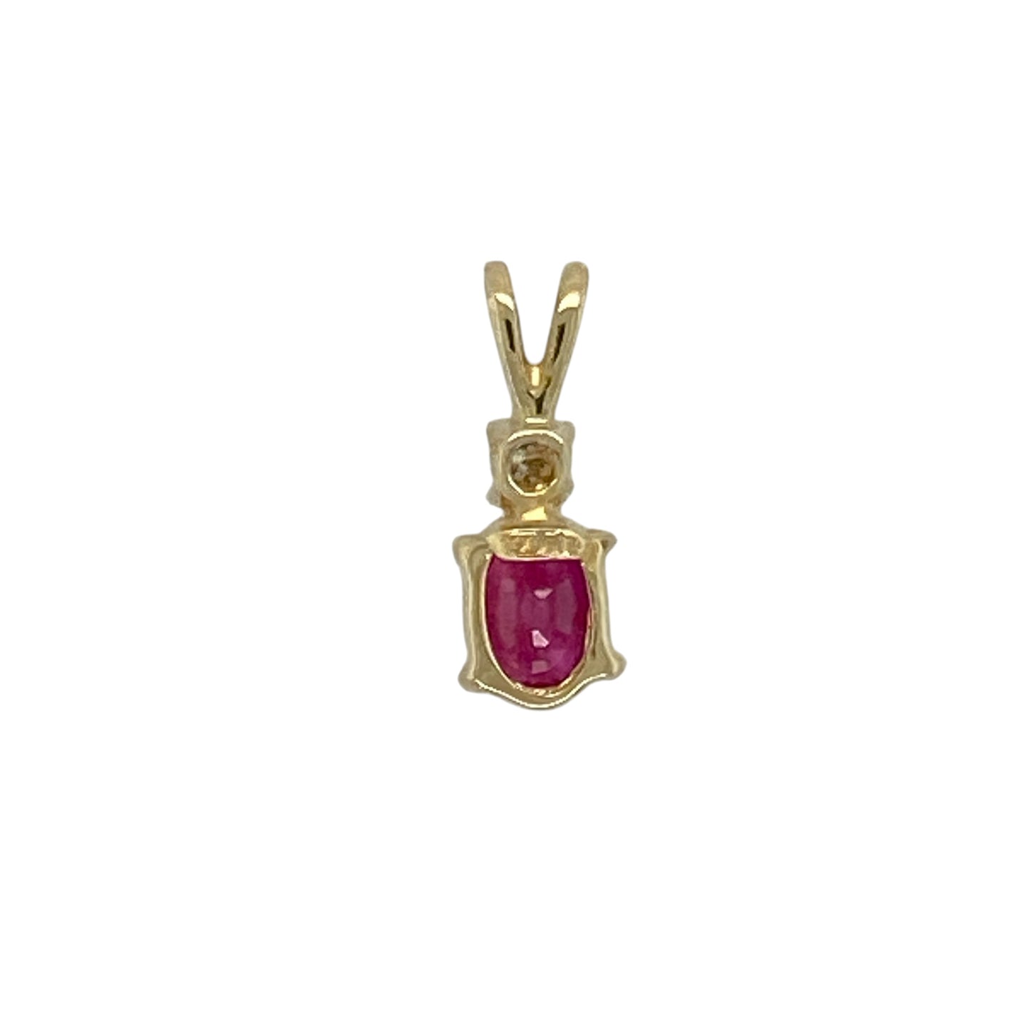 Add a touch of rich colour and delicate sparkle to your jewellery collection with this pre-owned 9ct yellow gold diamond and ruby pendant, featuring a refined and elegant design—perfect for everyday wear or subtle styling.

Design: The pendant showcases an oval ruby measuring approximately 6mm by 4mm, complemented by diamond accents that add a gentle sparkle and enhance the vibrant red tone.