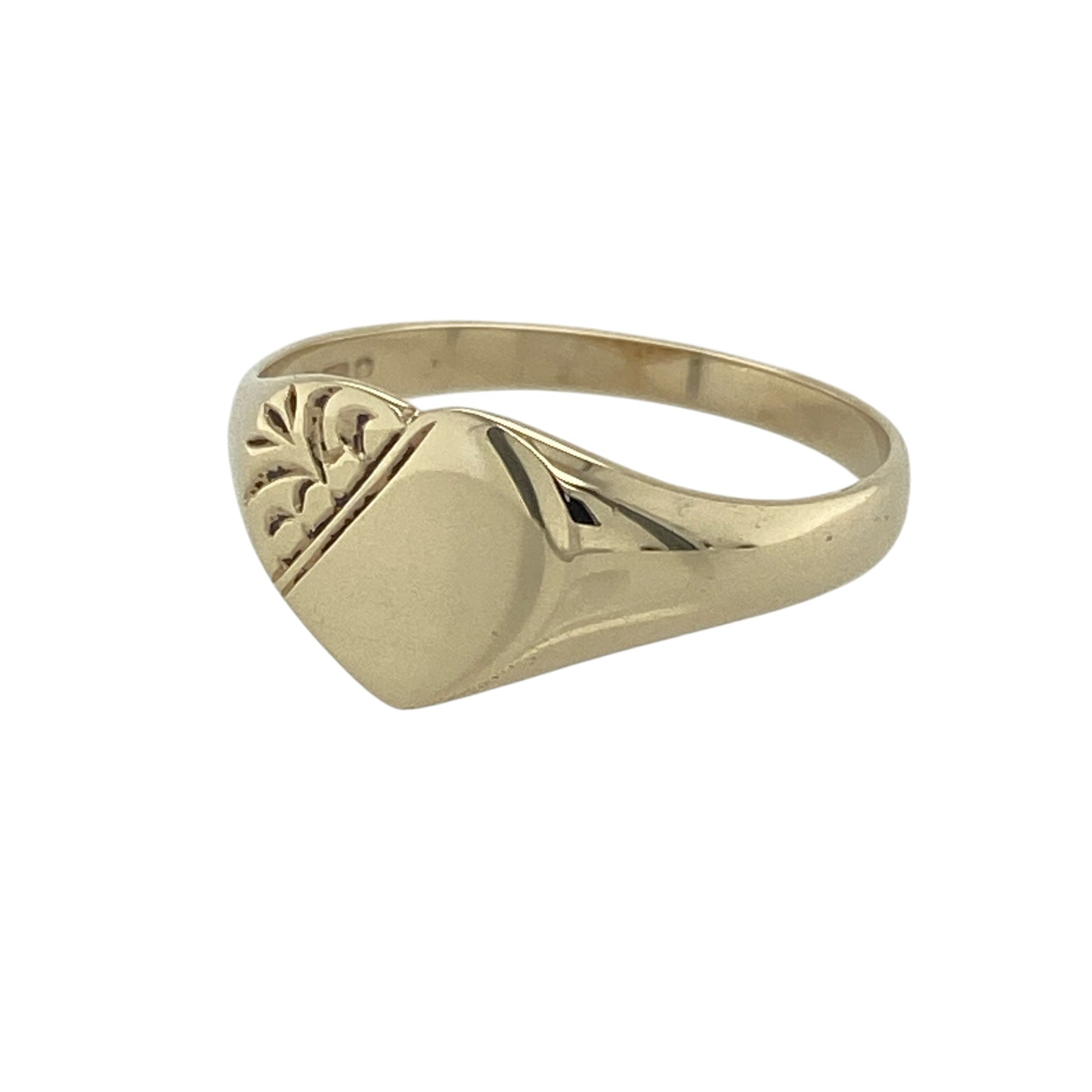 Add a touch of romance and vintage charm to your collection with this pre-owned 9ct yellow gold patterned heart signet ring—an elegant piece with timeless appeal and delicate detailing.

Design: The ring features a heart-shaped signet front measuring approximately 8mm in height, finished with a subtle patterned design that adds texture and character to the classic shape.