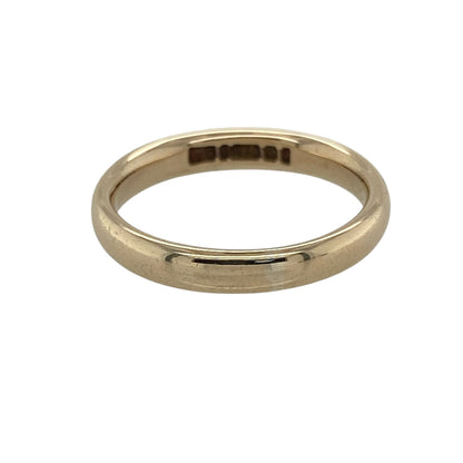 Embrace classic style and everyday comfort with this pre-owned 9ct yellow gold 3mm wedding band ring—an elegant and versatile piece perfect for marking special moments or daily wear.

Design: The ring features a 3mm wide band with a smooth, polished finish, offering a slightly broader profile while maintaining a clean and timeless look.
Material: Made from 9-carat yellow gold, the warm tone of the metal enhances its traditional appeal and enduring style.
