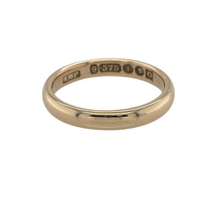Embrace timeless elegance with this pre-owned 9ct yellow gold 3mm wedding band ring—an ideal choice for everyday wear or as a meaningful symbol of commitment.

Design: The ring features a 3mm wide band with a smooth, polished finish, offering a classic and slightly fuller profile while maintaining a clean, understated look.
Material: Made from 9-carat yellow gold, the warm tone of the metal enhances its traditional appeal and enduring style.