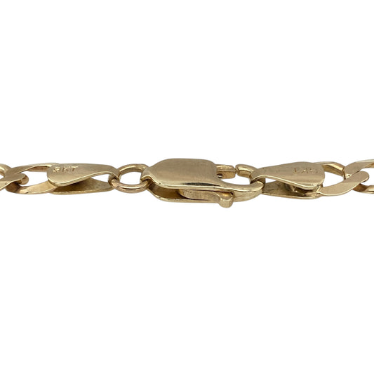 Add timeless style and everyday durability to your collection with this pre-owned 9ct yellow gold curb bracelet—an essential piece with classic appeal and a strong presence.

Design: The bracelet features traditional curb links with a 6mm width, creating a bold and structured look that sits neatly on the wrist.
Material: Made from 9-carat yellow gold, the polished finish enhances the rich, warm tone of the metal and highlights the smooth links.