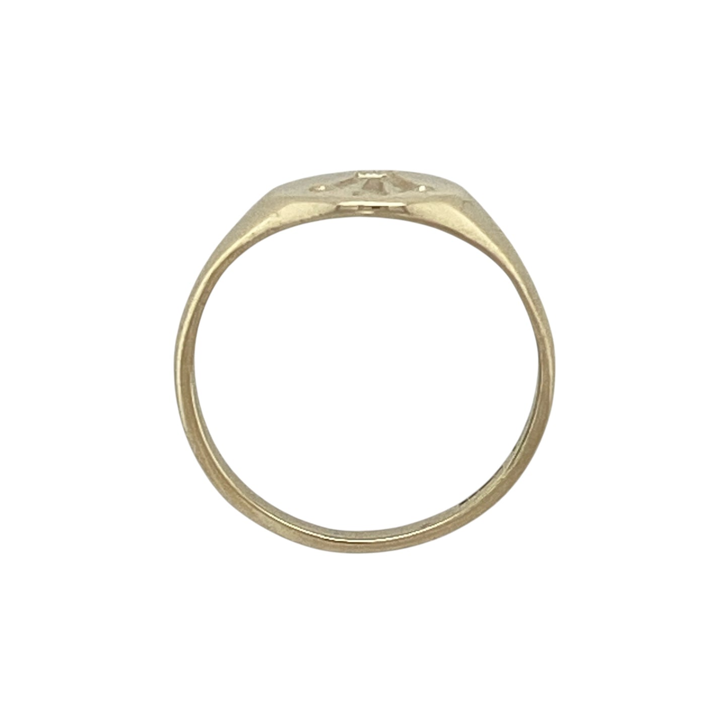 9ct Gold Welsh Three Feathers Round Signet Ring