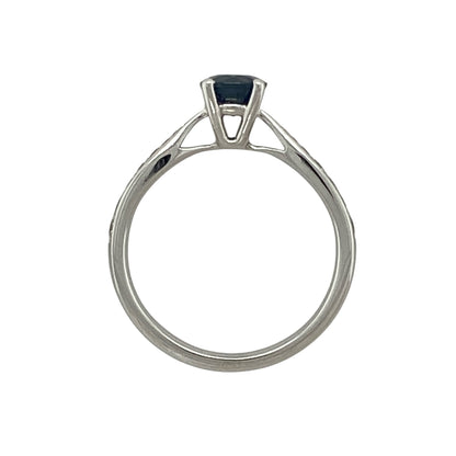 18ct White Gold Diamond & Sapphire Set Ring