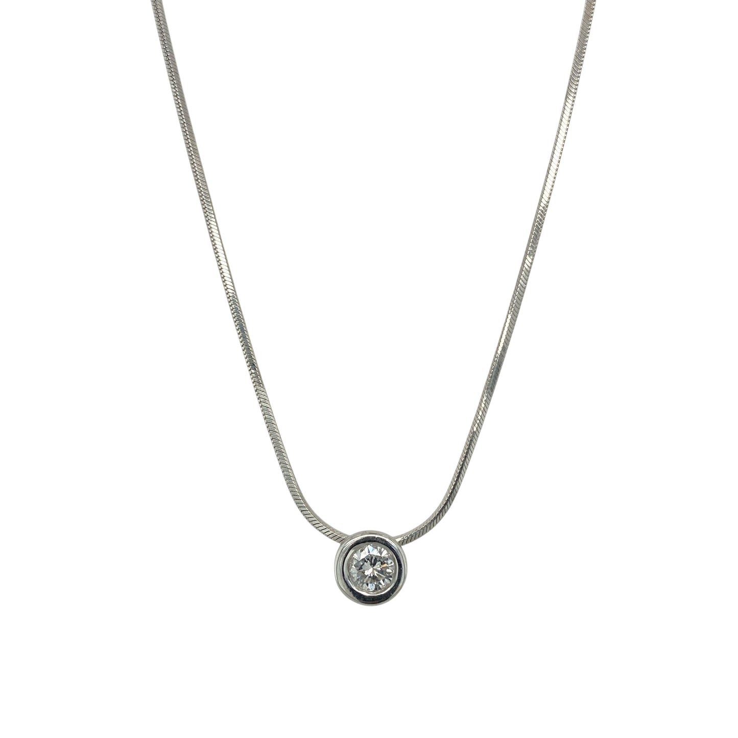 18ct White Gold & Diamond Set Solitaire 18" Necklace