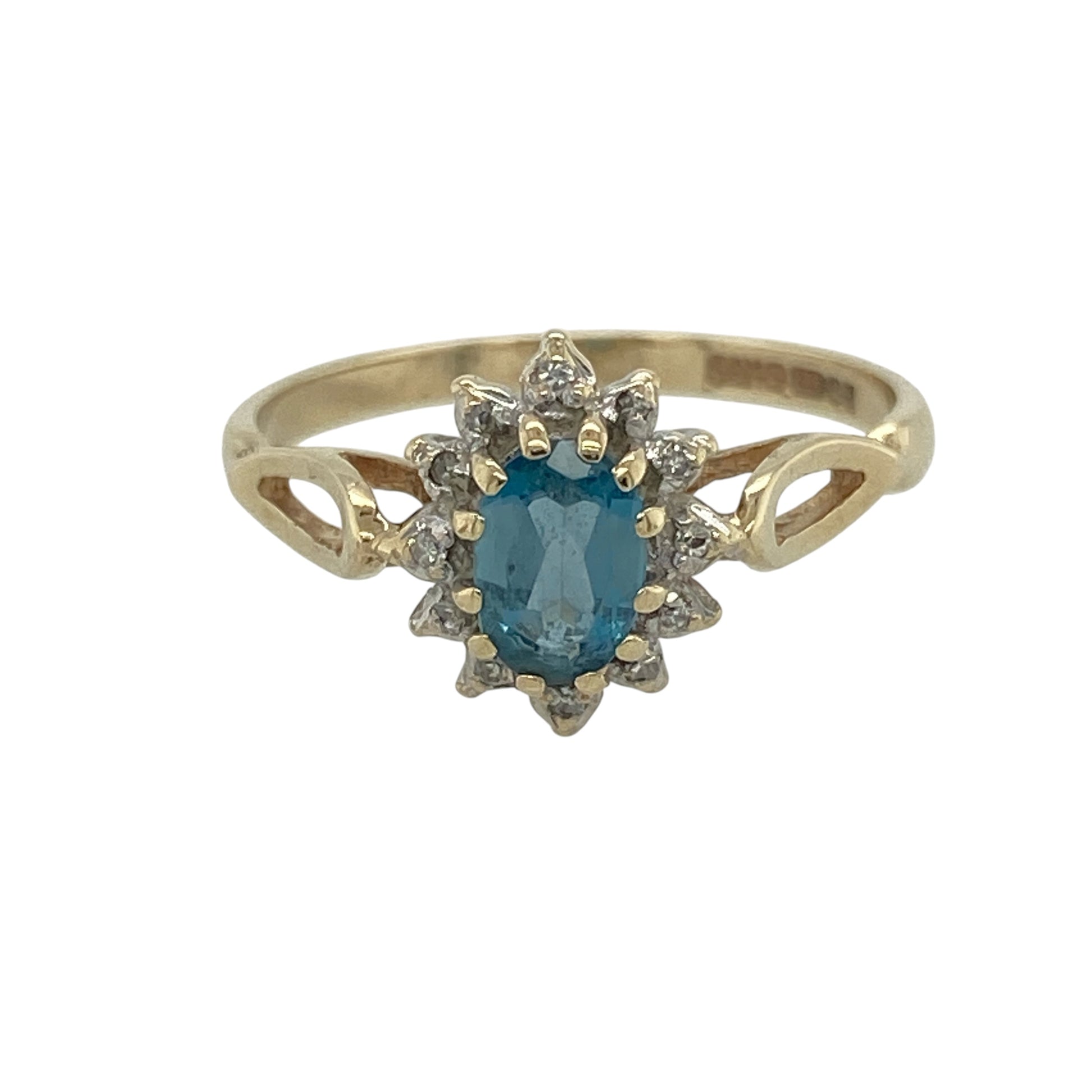 9ct Gold Diamond & Blue Topaz Set Cluster Ring