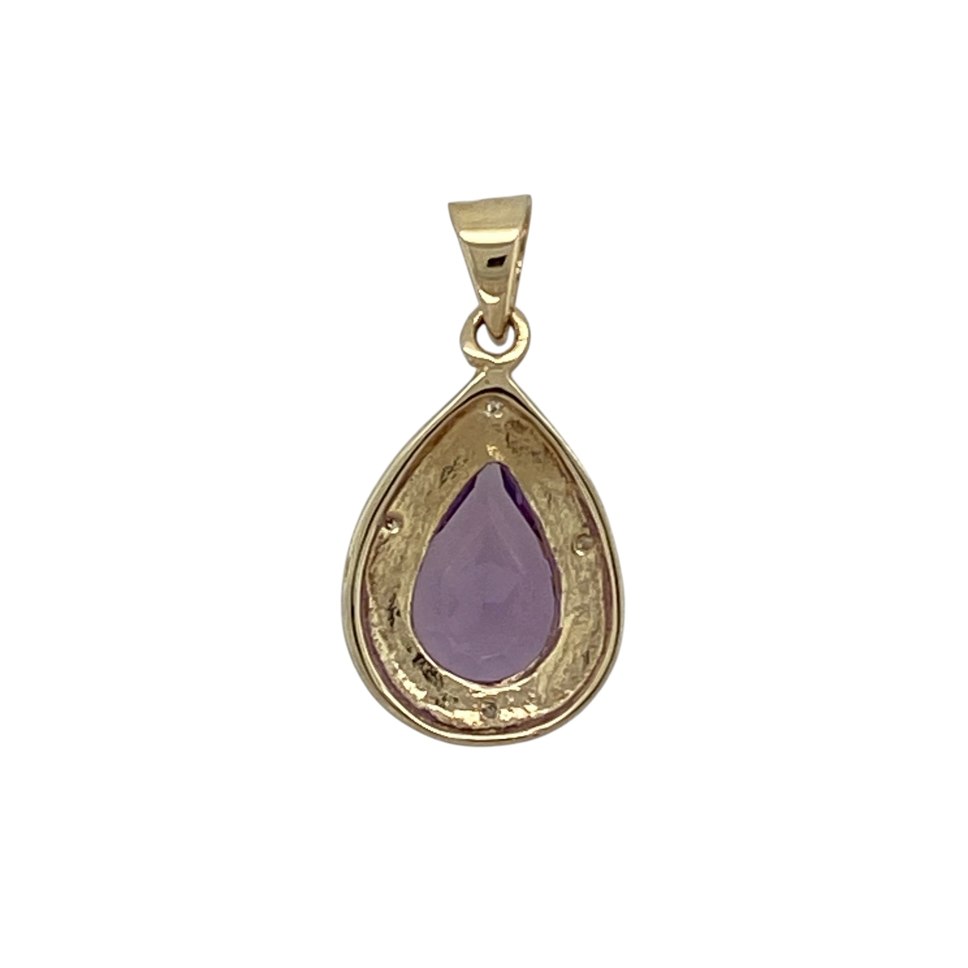Add elegant colour and graceful sparkle to your collection with this pre-owned 9ct yellow and white gold diamond and amethyst set pendant—an eye-catching piece with timeless appeal.

Design: The pendant features a 10mm by 7mm teardrop-shaped amethyst, complemented by sparkling diamond accents that enhance its rich purple tone and create a refined focal point.
