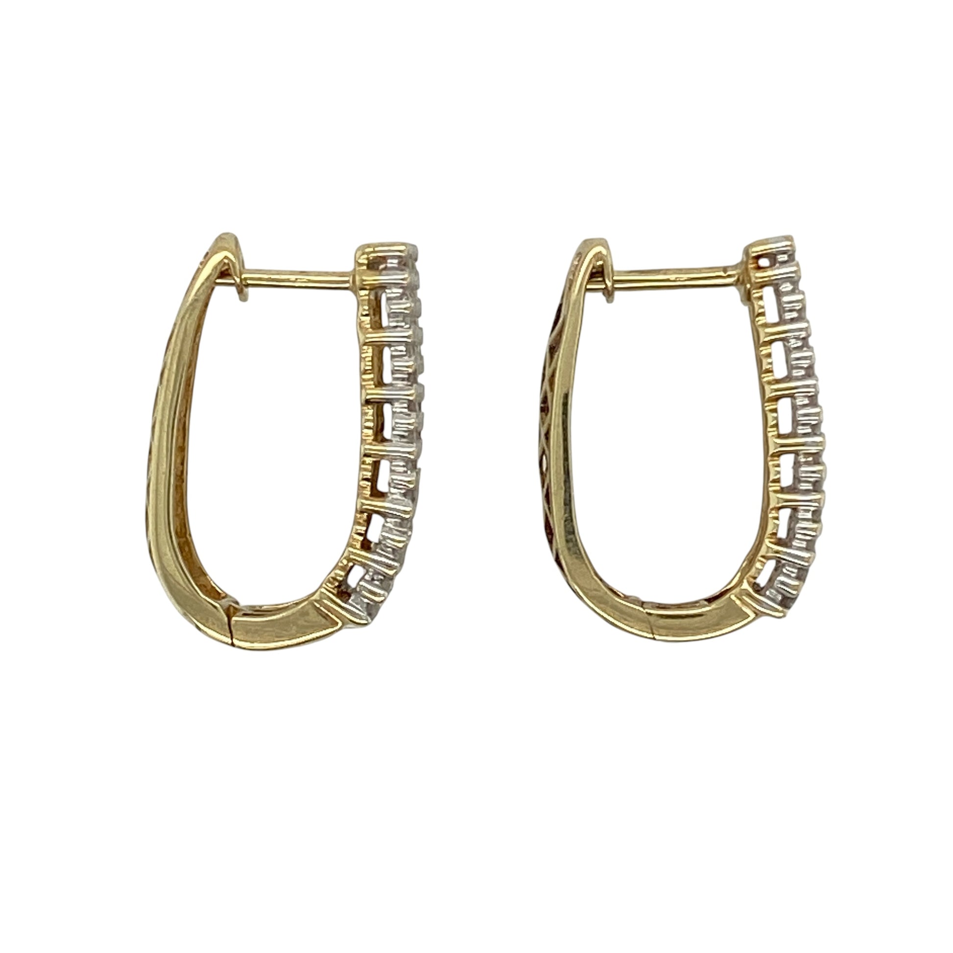 Add elegant sparkle and modern styling to your collection with these pre-owned 9ct yellow gold diamond set cluster bar drop earrings—an eye-catching pair with timeless appeal.

Design: The earrings feature a sleek bar drop design measuring approximately 20mm by 6mm, set with sparkling diamond clusters that create a bright and structured finish.
Material: Made from 9-carat yellow gold, the polished finish enhances the warm tone of the metal while complementing the brilliance of the diamonds.