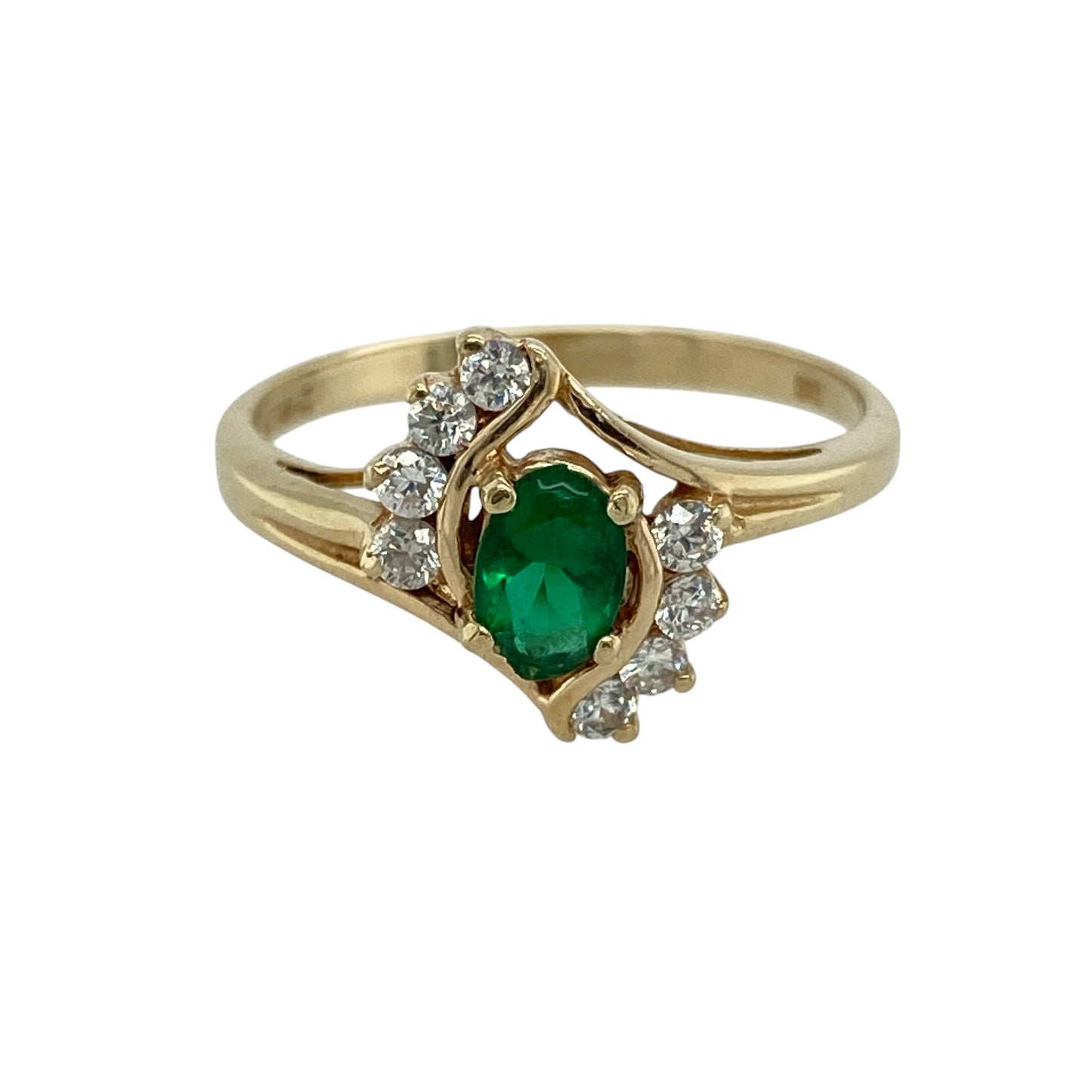 14ct Gold Green Stone & Cubic Zirconia Set Ring