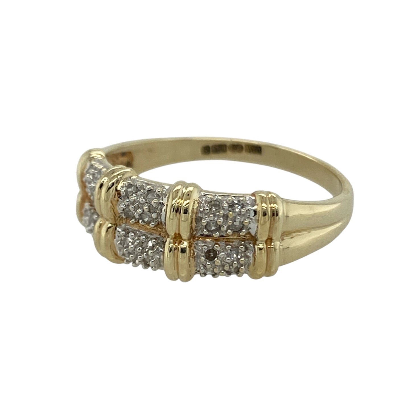 Add bold sparkle and contemporary elegance to your collection with this pre-owned 9ct yellow and white gold diamond set double row band ring—an eye-catching piece with timeless appeal.

Design: The ring features an 8mm wide front composed of two rows, set with sparkling diamonds that create a bright and structured, layered look.
Material: Made from 9-carat yellow and white gold, the two-tone finish enhances the design while adding contrast and versatility.