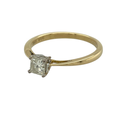 Add timeless elegance and modern sparkle to your collection with this pre-owned 18ct yellow gold diamond set princess cut solitaire ring—an effortlessly stylish piece with classic appeal.

Design: The ring features a single princess-cut diamond, offering a clean and contemporary look with sharp facets that maximise brilliance and create a striking focal point.
Material: Made from 18-carat yellow gold, the polished finish enhances the rich warmth of the metal while complementing the sparkle of the diamond.