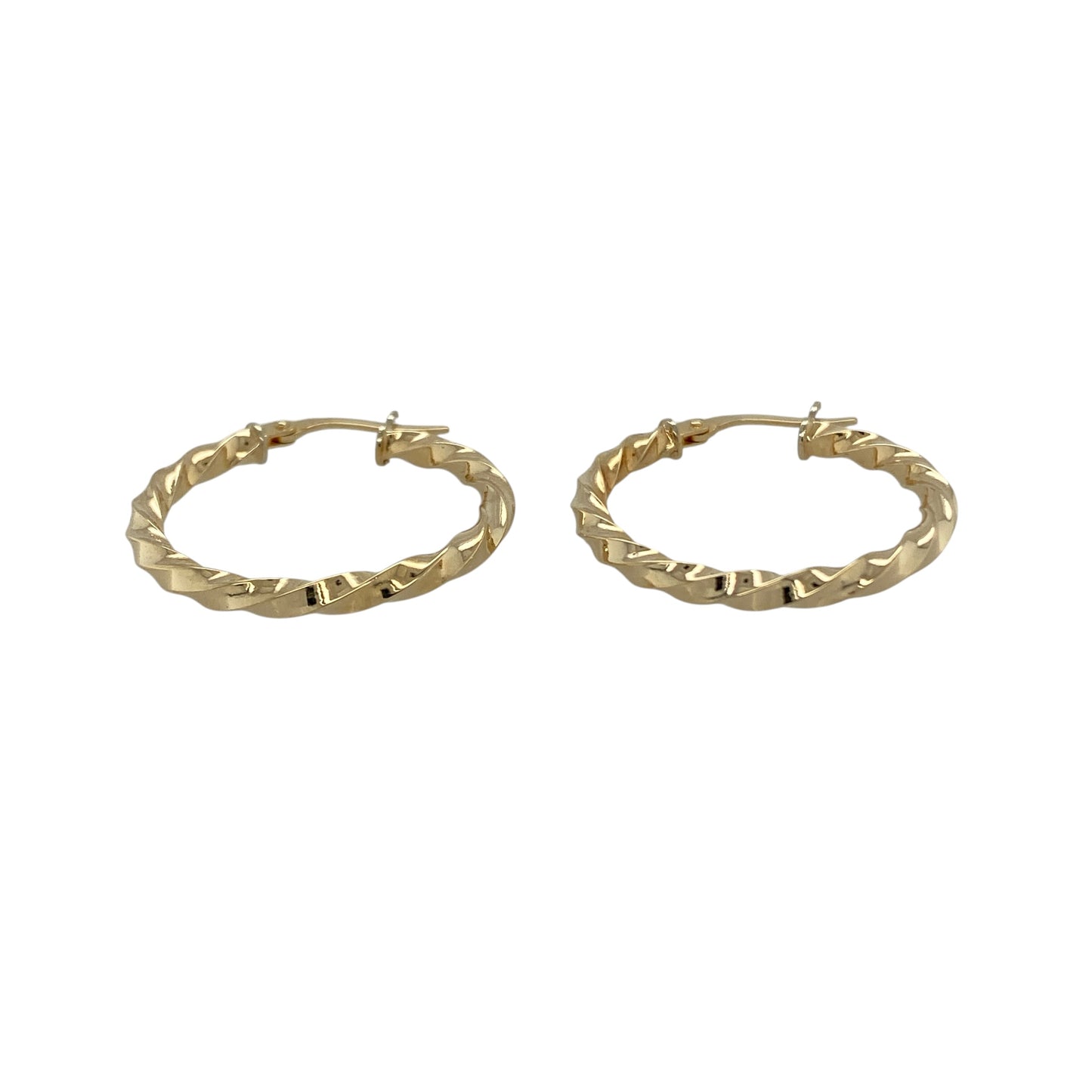 Bring subtle texture and timeless style to your collection with these pre-owned 9ct yellow gold twisted hoop creole earrings, offering a delicate finish with everyday versatility—perfect for effortless styling.

Design: The earrings feature a classic hoop creole shape with a twisted design, adding gentle dimension and a touch of visual interest to a traditional silhouette.