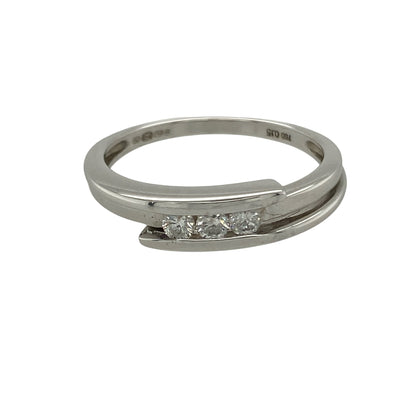 18ct White Gold & Diamond Set Wrap Over Band Ring