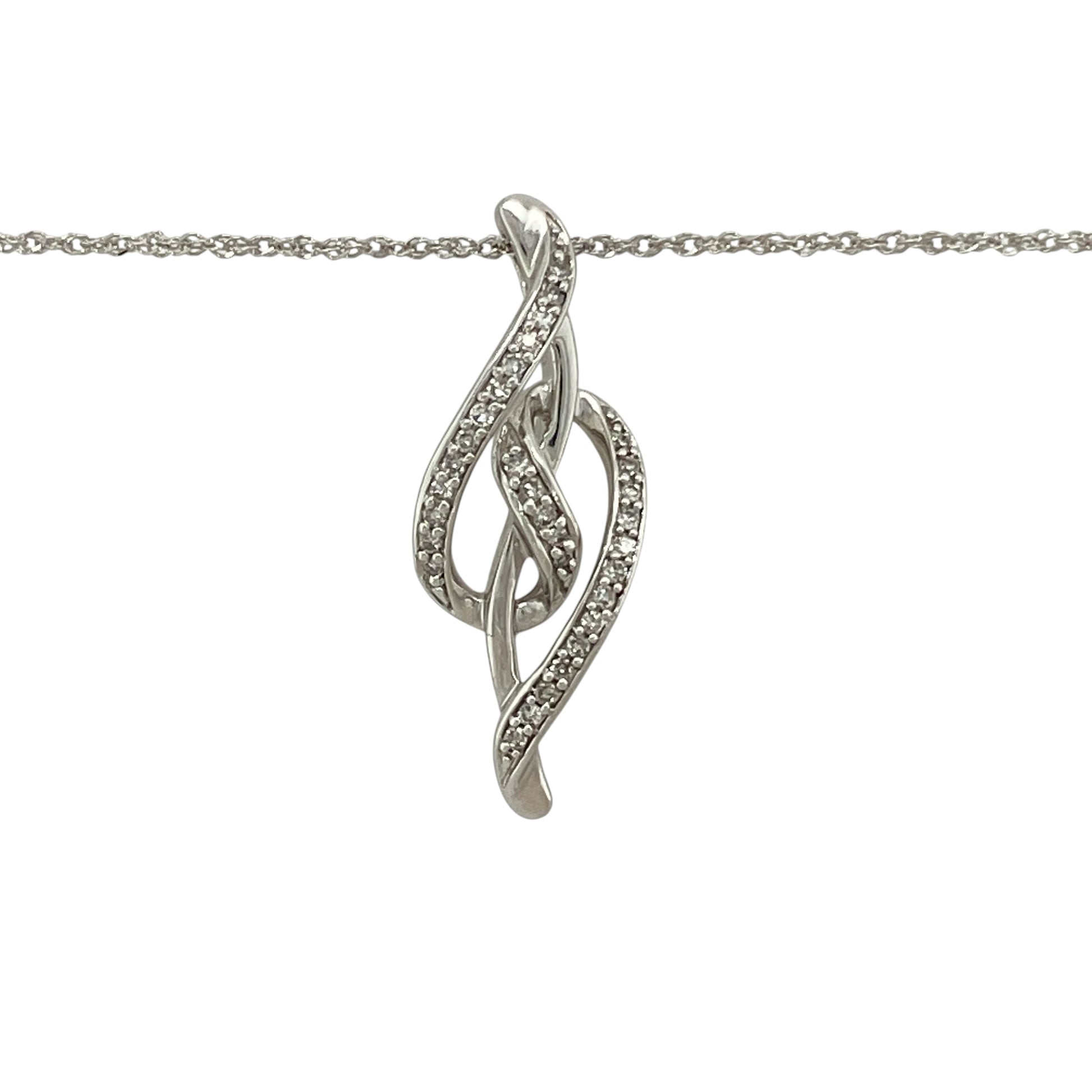 Bring modern elegance and refined sparkle to your collection with this pre-owned 9ct white gold diamond set open twist weave pendant necklace, featuring a contemporary design with graceful movement—perfect for both everyday wear and special occasions.

Design: The pendant features an open twist weave design measuring approximately 2.9cm in length, accented with sparkling diamonds that add subtle brilliance and enhance its flowing form.