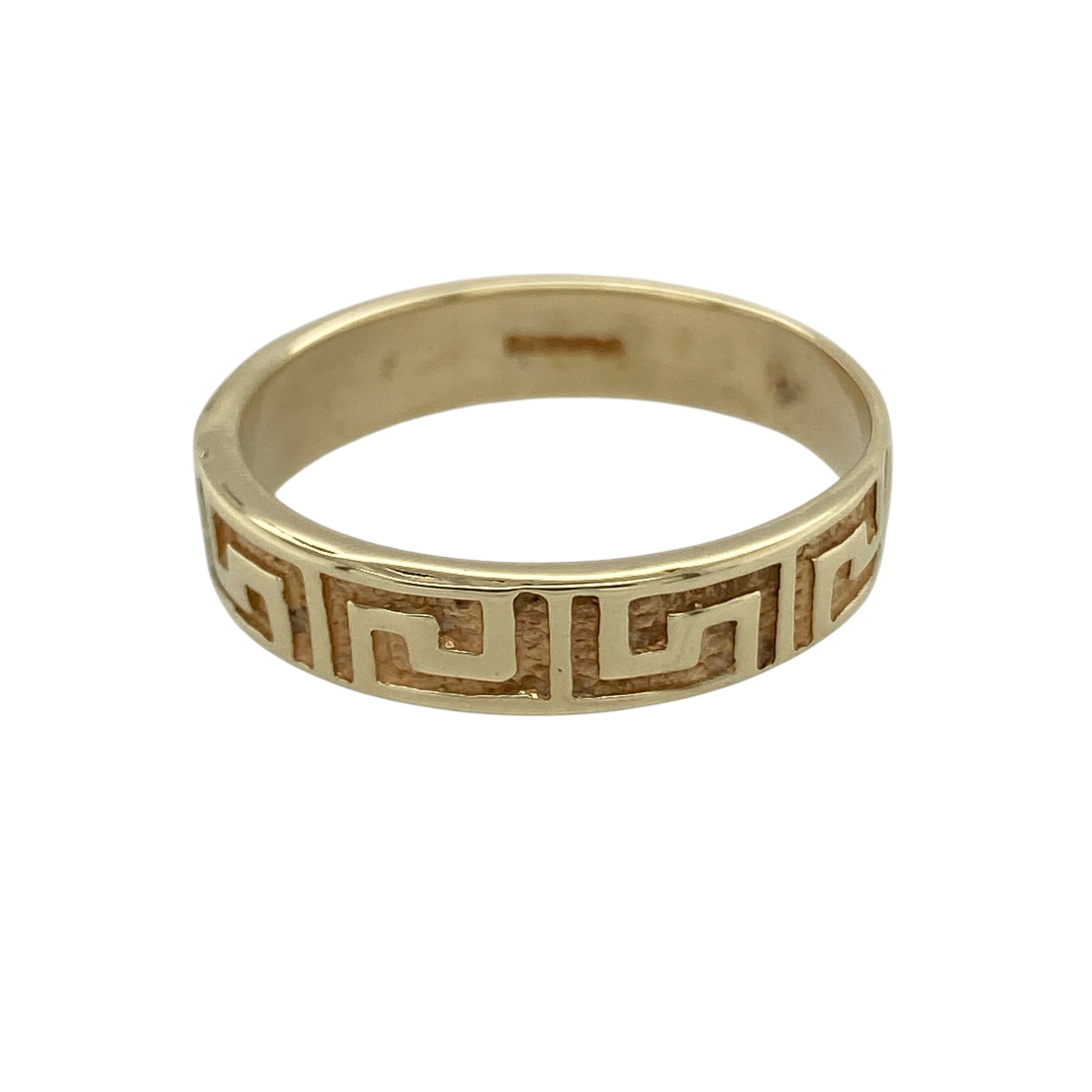 Bring timeless pattern and classic style to your collection with this pre-owned 9ct yellow gold Greek key patterned band ring, featuring a bold design with heritage influence—perfect for everyday wear or a distinctive statement piece.

Design: The ring features a band style with a front width of approximately 5mm, detailed with the iconic Greek key pattern, creating a structured and eye-catching look.