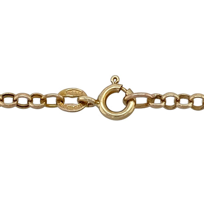 Bring classic simplicity and everyday versatility to your collection with this pre-owned 9ct yellow gold belcher chain, featuring a timeless design with a refined profile—perfect for wearing alone or pairing with a pendant.

Design: The chain features a traditional belcher link pattern with a width of approximately 2.5mm, offering rounded, uniform links that create a smooth and balanced look.