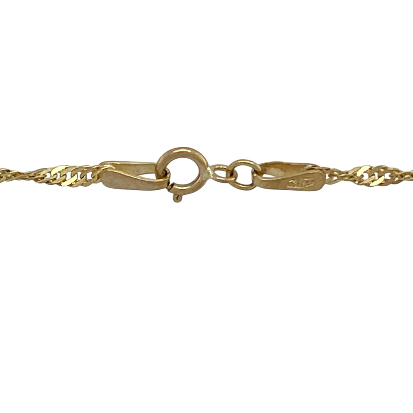 Bring delicate shine and elegant movement to your collection with this pre-owned 9ct yellow gold Singapore chain, featuring a fine twisted design with timeless appeal—perfect for everyday wear or layering.

Design: The chain features a classic Singapore link pattern with a slim 2mm width, offering a graceful twisted design that reflects light beautifully.
Material: Made from 9-carat yellow gold, the polished finish enhances the fluid structure of the links, creating a warm and radiant appearance.