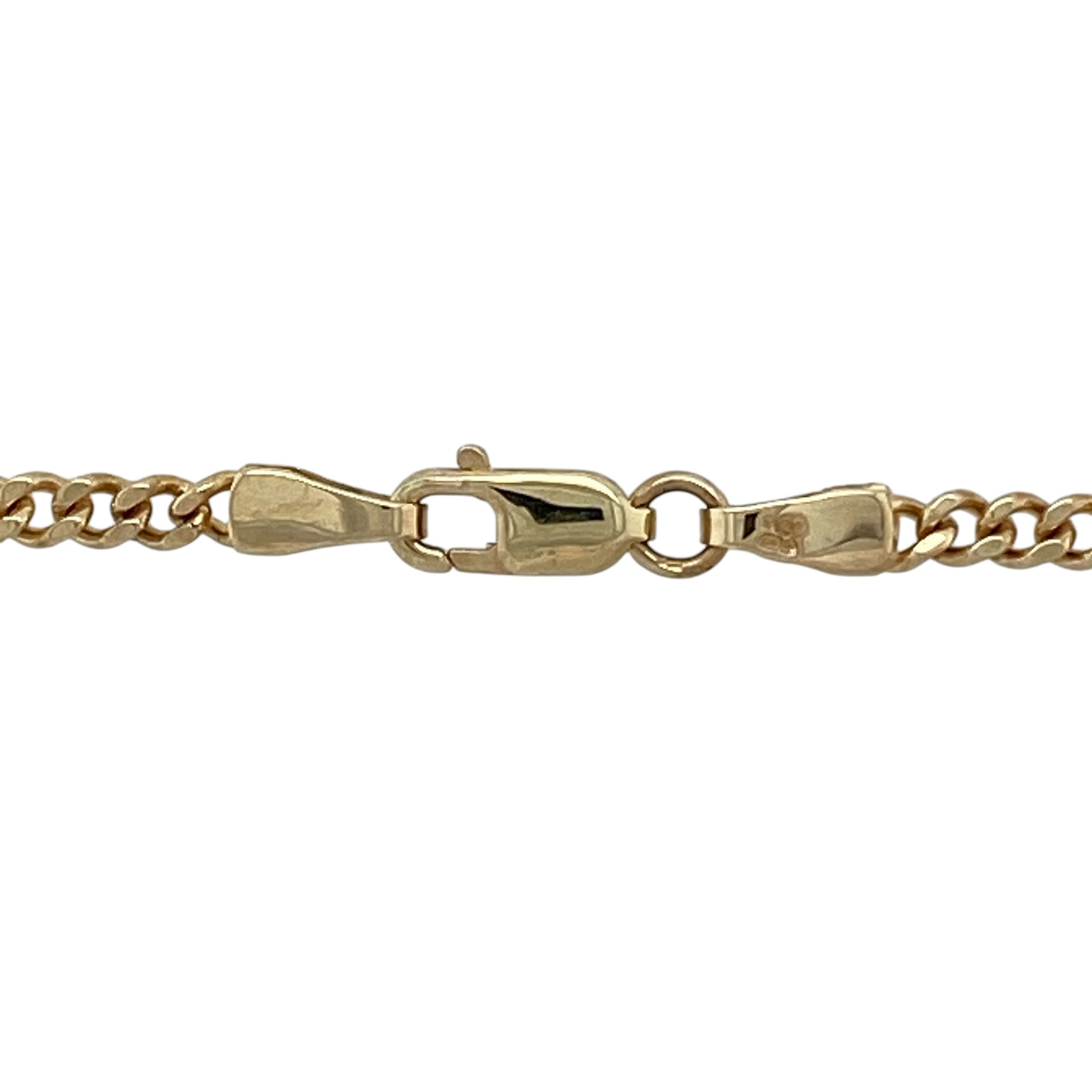 Bring classic style and versatile length to your collection with this pre-owned 9ct yellow gold curb chain, featuring a timeless design with everyday appeal—perfect for wearing alone or layering.

Design: The chain features a traditional curb link pattern with a width of approximately 2mm, offering a neat and balanced look that sits comfortably against the neckline.
Material: Made from 9-carat yellow gold, the polished finish enhances the smooth links, creating a warm and classic appearance.