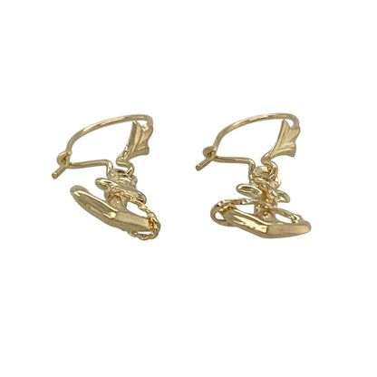 Bring nautical charm and playful style to your collection with these pre-owned 9ct yellow gold anchor drop earrings, featuring a symbolic design with timeless appeal—perfect for everyday wear or a thoughtful gift.

Design: The earrings feature an anchor-shaped drop design, creating a distinctive and eye-catching look with gentle movement.
Material: Made from 9-carat yellow gold, the polished finish enhances the clean lines of the anchors while providing a warm and classic appearance.