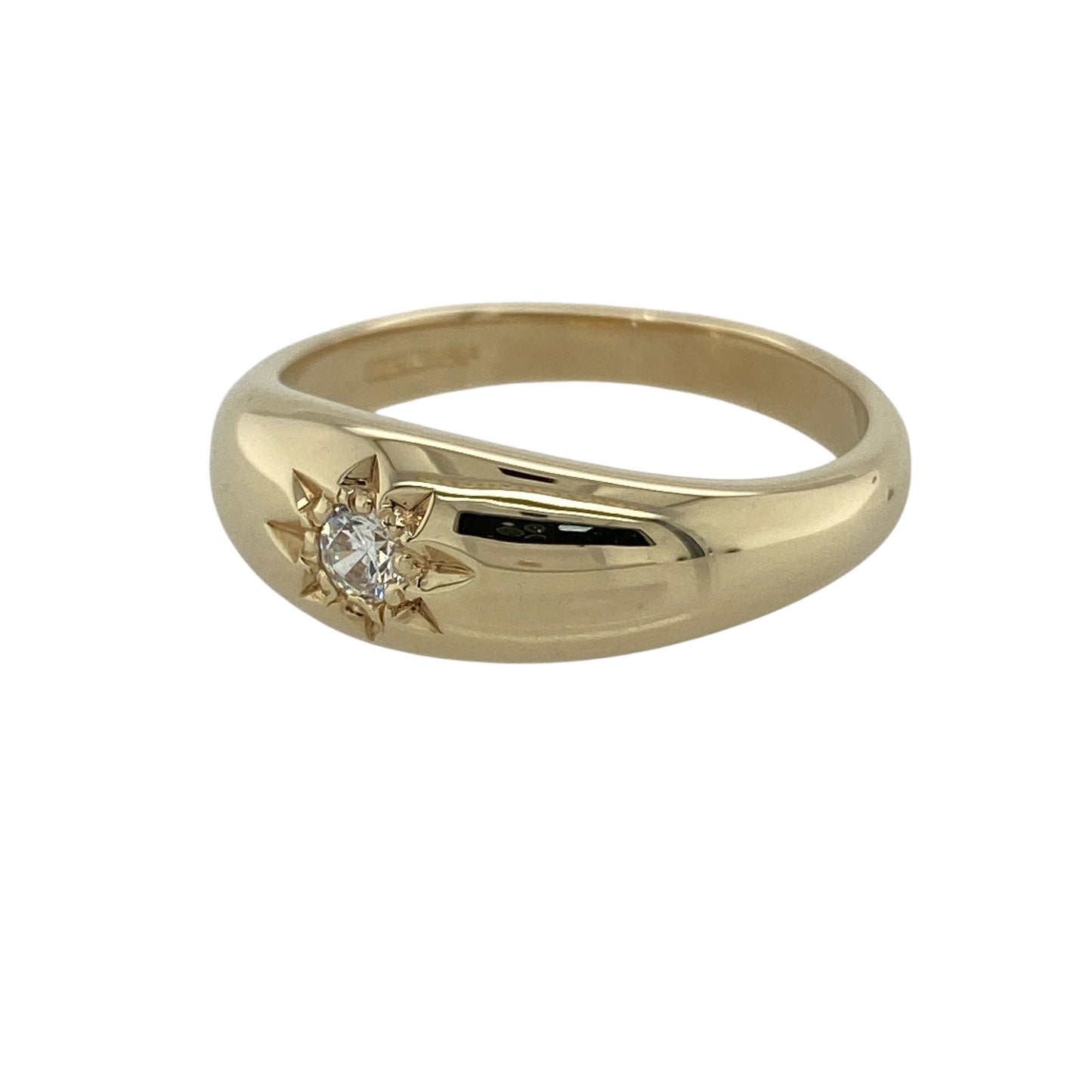 Bring bold style and timeless sparkle to your collection with this pre-owned 9ct yellow gold diamond solitaire band ring, featuring a substantial design with classic appeal—perfect for everyday wear or a standout statement piece.

Design: The ring features a wide band style measuring approximately 8mm across the front, set with a single diamond of approximately 0.10ct, creating a clean and confident solitaire look.
