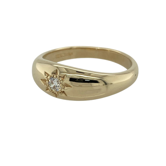 Bring bold style and timeless sparkle to your collection with this pre-owned 9ct yellow gold diamond solitaire band ring, featuring a substantial design with classic appeal—perfect for everyday wear or a standout statement piece.

Design: The ring features a wide band style measuring approximately 8mm across the front, set with a single diamond of approximately 0.10ct, creating a clean and confident solitaire look.