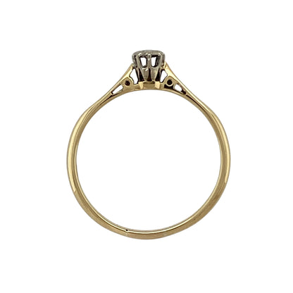 18ct Gold & Diamond Set Solitaire Ring