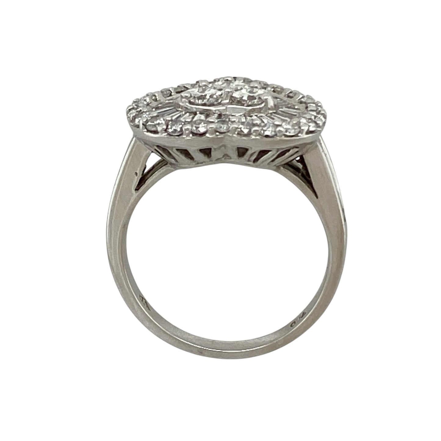 18ct White Gold & Diamond Set Heart Cluster Ring