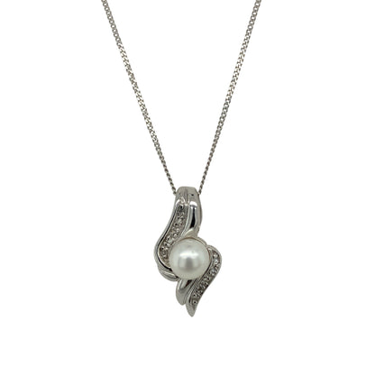 9ct White Gold Diamond & Pearl Twist 18" Necklace