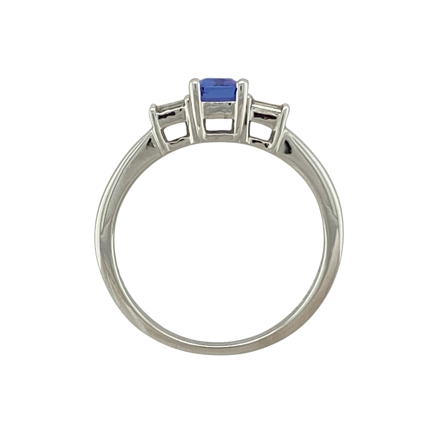 9ct White Gold Diamond & Tanzanite Set Ring