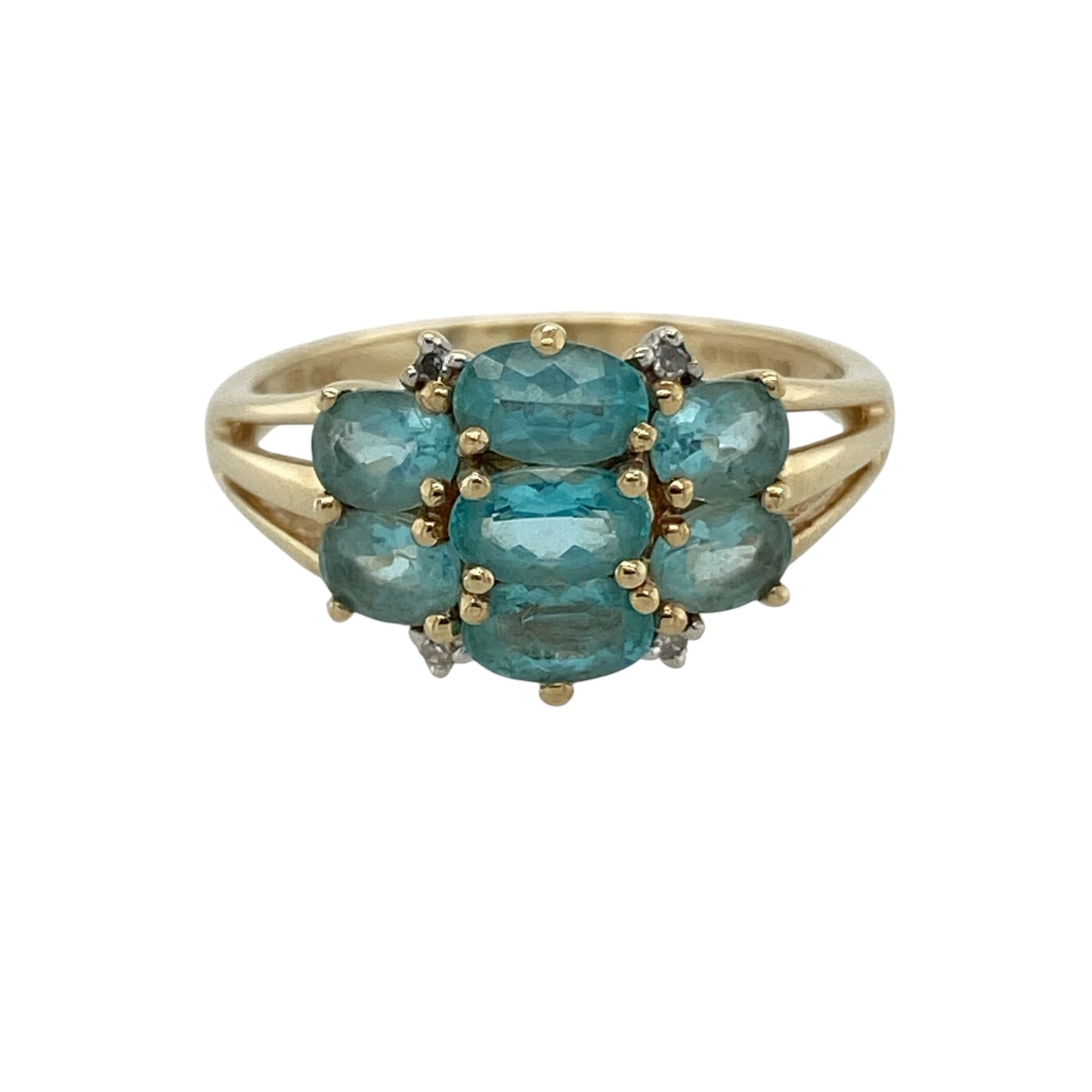 9ct Gold Diamond & Blue Stone Cluster Ring