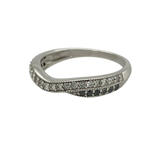 Add contemporary elegance to your jewellery collection with this pre-owned 14ct white gold white and black diamond wishbone style ring, featuring a striking contrast of diamonds in a timeless shaped design—perfect for stacking, special occasions, or sophisticated everyday wear.

Design: The ring features a stylish wishbone-inspired band design measuring approximately 4mm wide at the front, accented with contrasting white and black diamonds for a bold and eye-catching appearance.