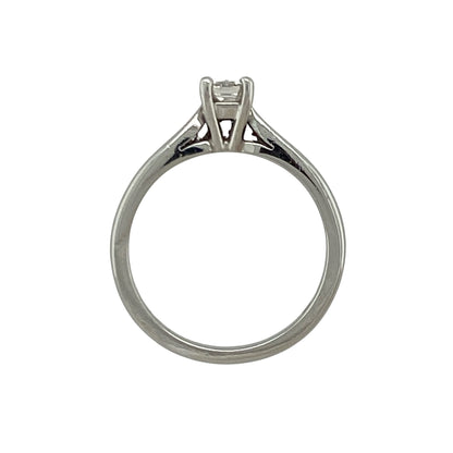 Platinum & Diamond Solitaire Ring