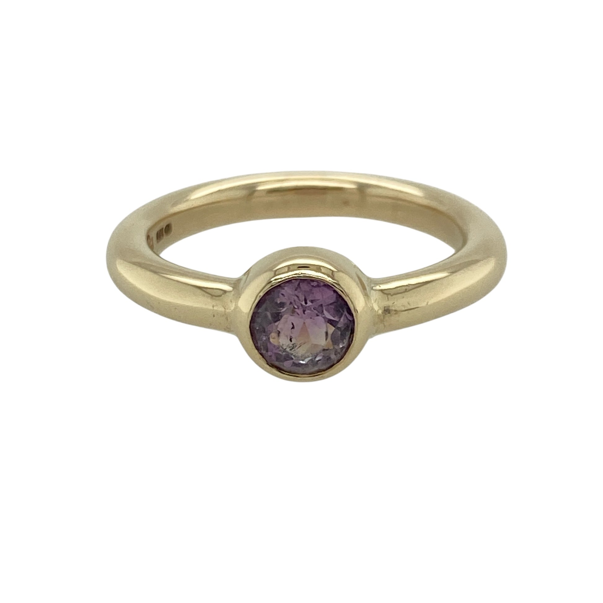 9ct Gold & Amethyst Solitaire Ring