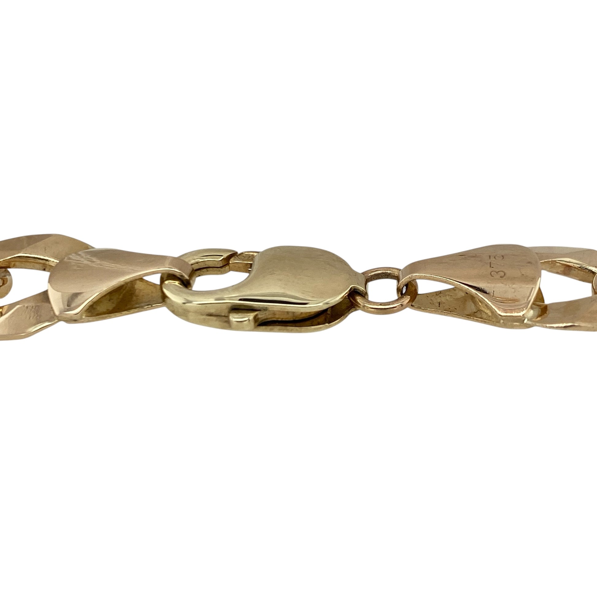 Add bold luxury and timeless style to your jewellery collection with this pre-owned 9ct yellow gold curb bracelet, featuring a heavyweight link design with impressive everyday appeal—perfect for statement wear, gifting, or adding a standout piece to any fine jewellery collection.

Design: The bracelet features traditional curb links with a smooth polished finish, creating a strong and eye-catching look.