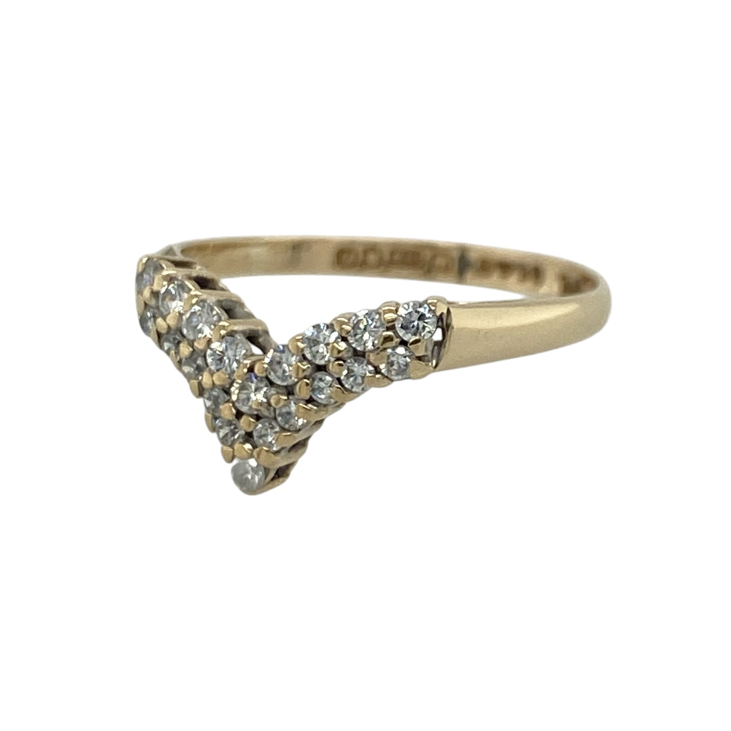 Add elegant sparkle and timeless style to your jewellery collection with this pre-owned 9ct yellow gold cubic zirconia double row wishbone ring, featuring a graceful shaped design with contemporary appeal—perfect for stacking, gifting, or everyday wear.

Design: The ring features a classic wishbone silhouette with a double row design, accented with sparkling cubic zirconia stones that create a refined and eye-catching look.
