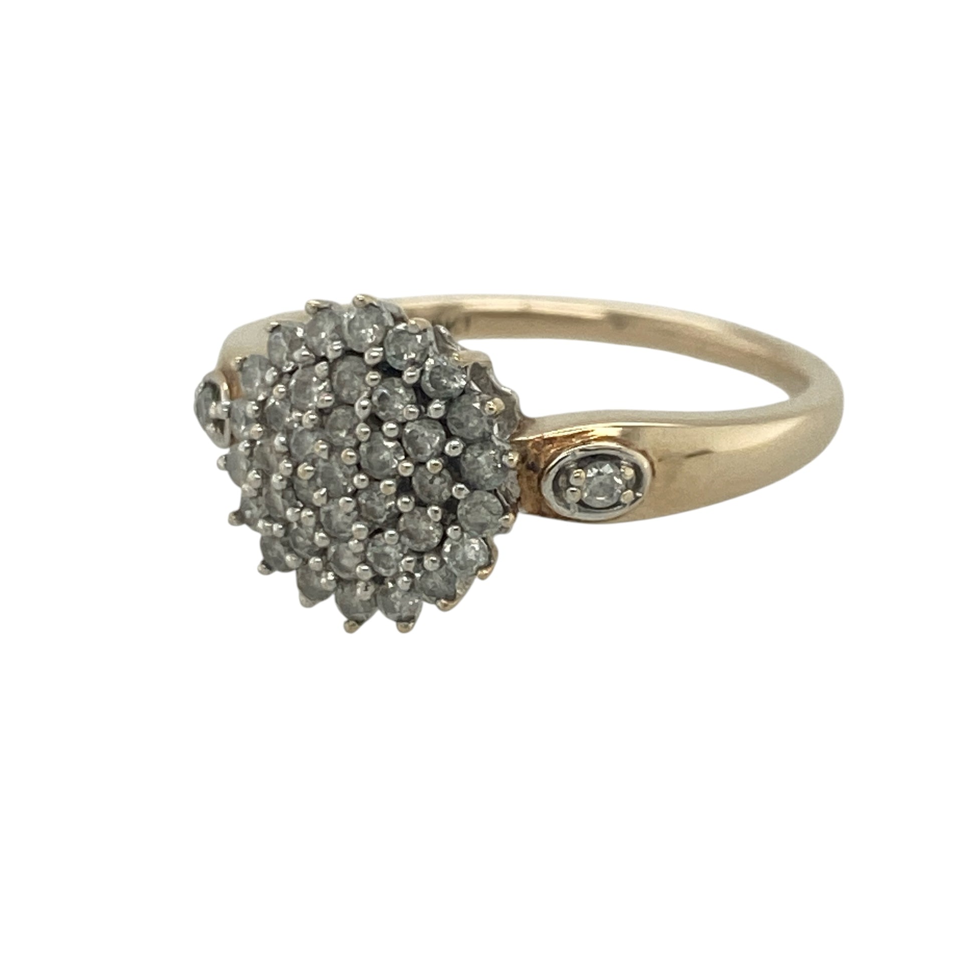 Add timeless sparkle and elegant sophistication to your jewellery collection with this pre-owned 9ct yellow gold diamond set cluster ring, featuring a classic multi-diamond design with eye-catching brilliance—perfect for special occasions, gifting, or refined everyday wear.

Design: The ring showcases a beautiful diamond cluster arrangement measuring approximately 11mm high at the front, creating a striking focal point with impressive sparkle and timeless appeal.