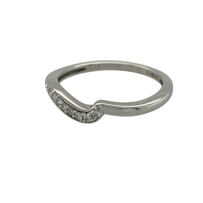 Add delicate sparkle and contemporary elegance to your jewellery collection with this pre-owned 9ct white gold diamond wave band ring, featuring a graceful flowing design with timeless everyday appeal—perfect for stacking, gifting, or sophisticated daily wear.

Design: The ring features an elegant wave-shaped band measuring approximately 2mm wide, accented with sparkling diamonds that add subtle brilliance to the flowing design.
