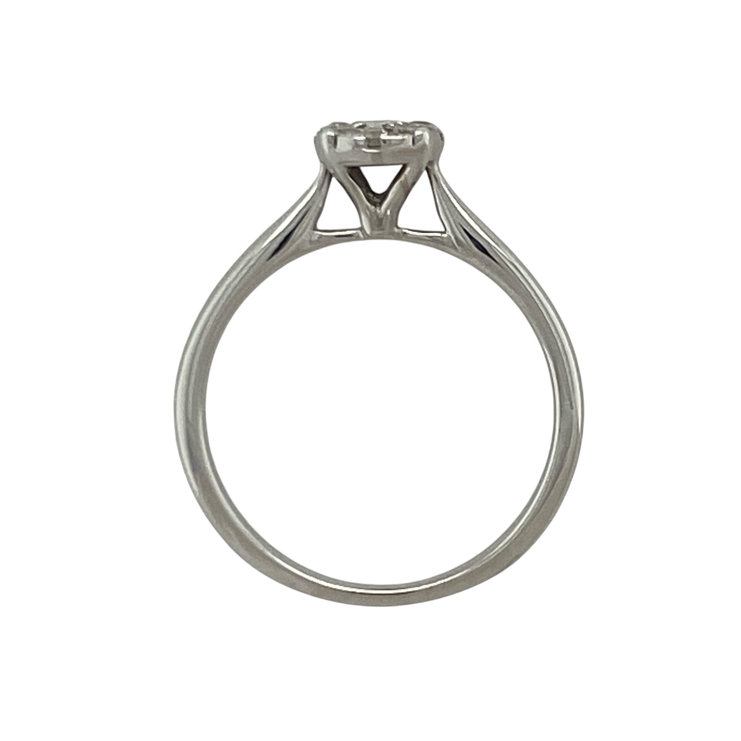 18ct White Gold & Diamond Cluster Ring