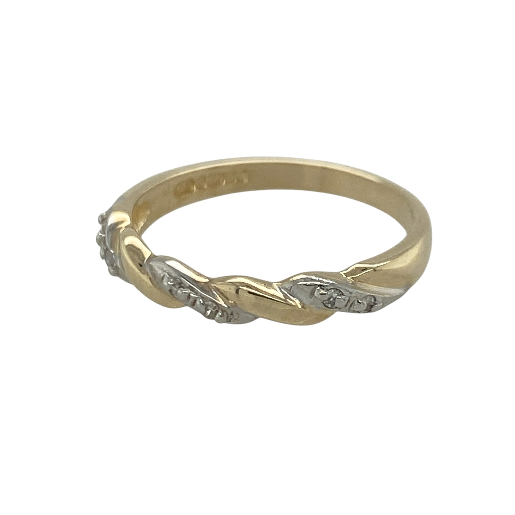 Add timeless sparkle and elegant two-tone styling to your jewellery collection with this pre-owned 9ct yellow and white gold diamond twist band ring, featuring a graceful flowing design with sophisticated everyday appeal—perfect for special occasions, gifting, or refined daily wear.

Design: The ring features an attractive twist band design measuring approximately 3mm wide at the front, with intertwined yellow and white gold elements creating a beautiful sense of movement and contrast.