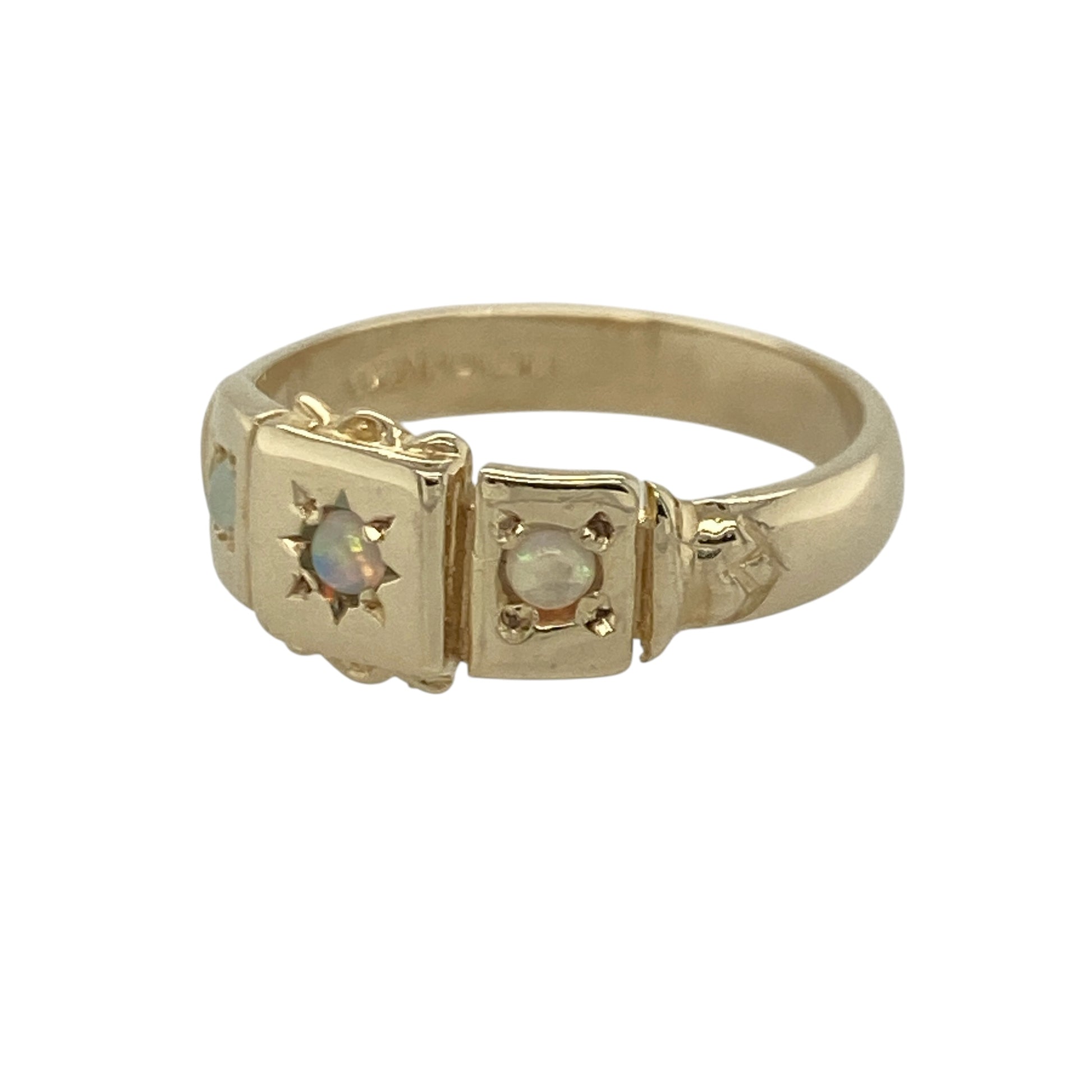Add vintage-inspired elegance to your jewellery collection with this pre-owned 9ct yellow gold Opalique trilogy ring, featuring a timeless three-stone design with beautiful iridescent colour and classic everyday appeal—perfect for special occasions, gifting, or refined daily wear.

Design: The ring showcases three Opalique stones, each measuring approximately 2mm in diameter, arranged in a classic trilogy setting.