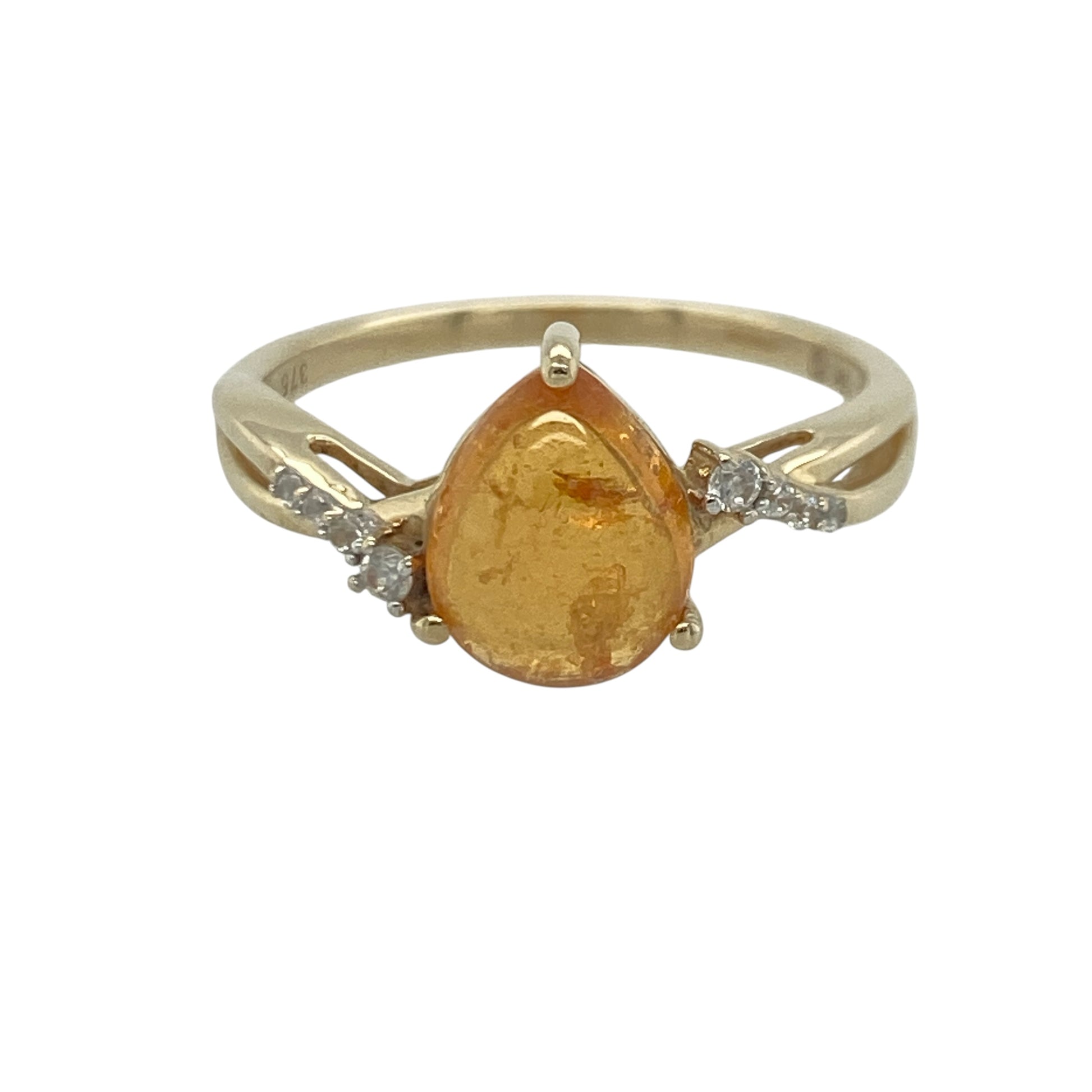 9ct Gold Amber Coloured Stone & Cubic Zirconia Ring