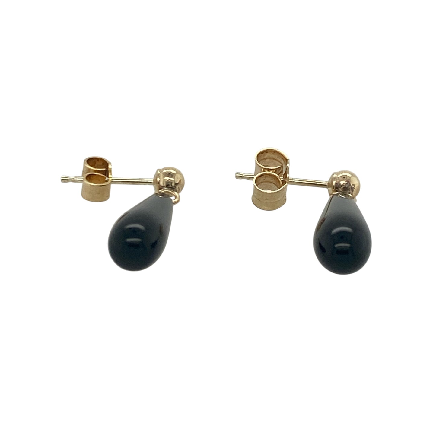 Add timeless elegance and striking contrast to your jewellery collection with these pre-owned 9ct yellow gold and onyx drop earrings, featuring a classic gemstone design with sophisticated everyday appeal—perfect for special occasions, gifting, or refined daily wear.

Design: The earrings feature elegant rounded teardrop-shaped black onyx stones measuring approximately 13mm by 5mm each.